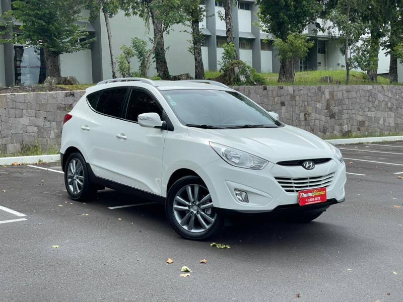 HYUNDAI - IX35 - 2015/2015 - Branca - R$ 73.900,00