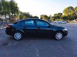 RENAULT - MÉGANE - 2010/2011 - Preta - R$ 31.900,00
