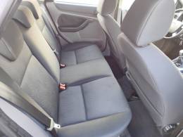 FORD - FOCUS - 2013/2013 - Cinza - R$ 41.900,00