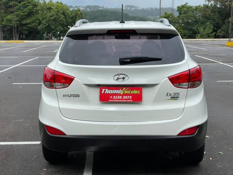 HYUNDAI - IX35 - 2015/2015 - Branca - R$ 73.900,00