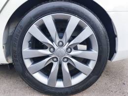 KIA MOTORS - CERATO - 2013/2013 - Branca - R$ 49.900,00