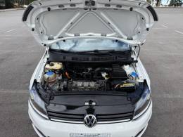 VOLKSWAGEN - FOX - 2014/2015 - Branca - R$ 48.900,00
