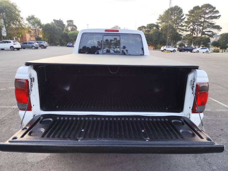 FORD - RANGER - 2000/2000 - Branca - R$ 63.900,00