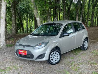 FORD - FIESTA - 2014/2014 - Dourada - R$ 32.900,00
