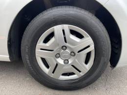 CHEVROLET - ONIX - 2018/2018 - Prata - R$ 48.900,00