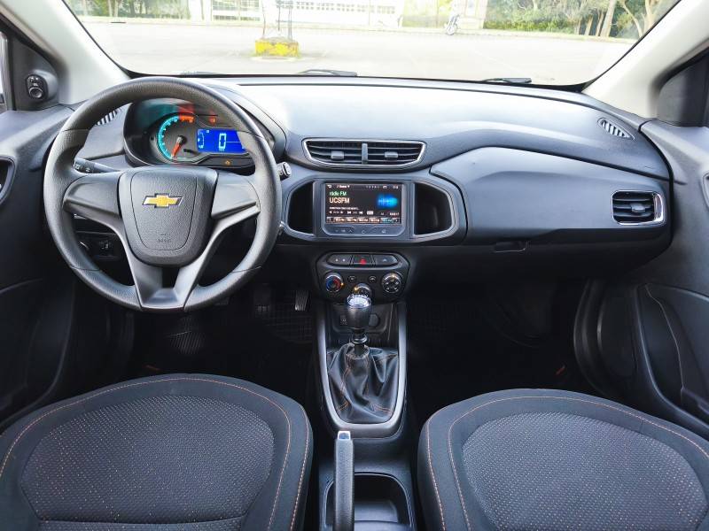 CHEVROLET - ONIX - 2014/2014 - Vermelha - R$ 51.900,00