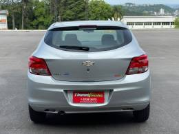 CHEVROLET - ONIX - 2018/2018 - Prata - R$ 48.900,00