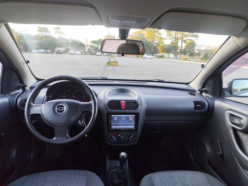 CHEVROLET - CORSA - 2009/2009 - Prata - R$ 29.900,00
