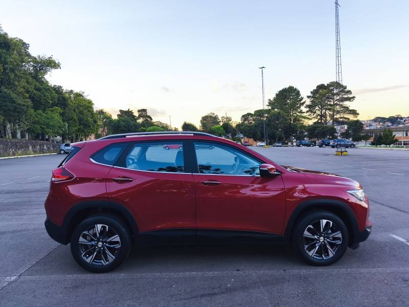 CHEVROLET - TRACKER - 2021/2021 - Vermelha - R$ 109.900,00