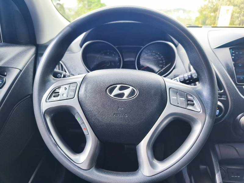 HYUNDAI - IX35 - 2017/2017 - Branca - R$ 85.900,00