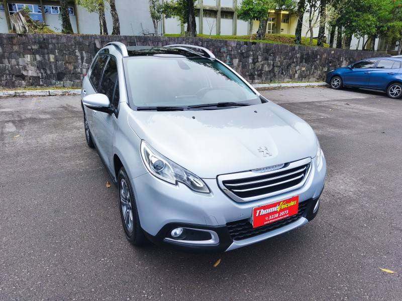PEUGEOT - 2008 - 2017/2017 - Prata - R$ 57.900,00