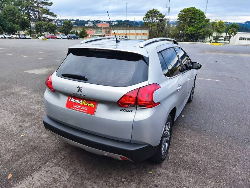 PEUGEOT - 2008 - 2017/2017 - Prata - R$ 57.900,00