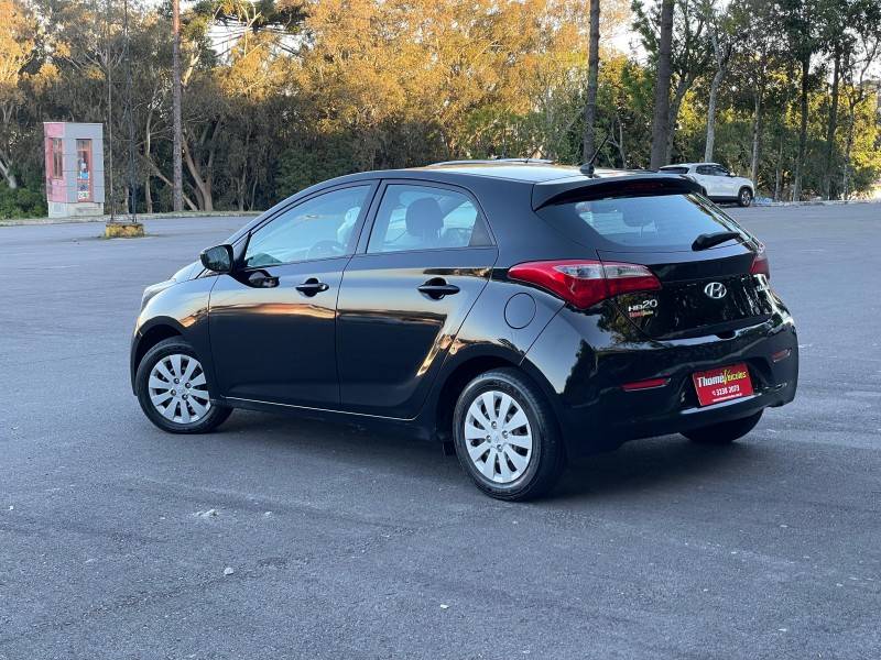 HYUNDAI - HB20 - 2013/2013 - Preta - R$ 42.900,00