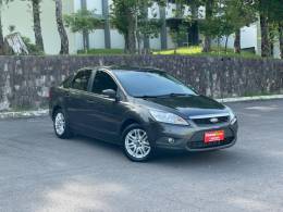 FORD - FOCUS - 2013/2013 - Cinza - R$ 42.900,00