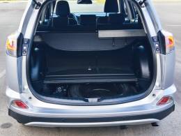 TOYOTA - RAV4 - 2018/2018 - Prata - R$ 119.900,00