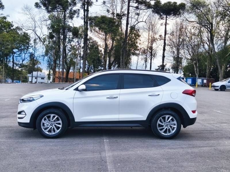 HYUNDAI - TUCSON - 2018/2018 - Branca - R$ 103.900,00