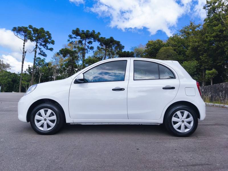 NISSAN - MARCH - 2013/2013 - Branca - R$ 38.900,00