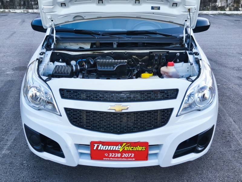 CHEVROLET - MONTANA - 2013/2008 - Branca - R$ 39.900,00