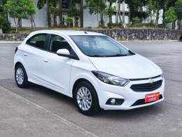 CHEVROLET - ONIX - 2018/2018 - Branca - R$ 59.900,00