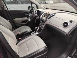 CHEVROLET - TRACKER - 2015/2015 - Prata - R$ 67.900,00