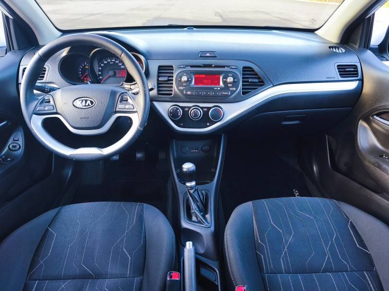 KIA MOTORS - PICANTO - 2012/2012 - Branca - R$ 36.900,00