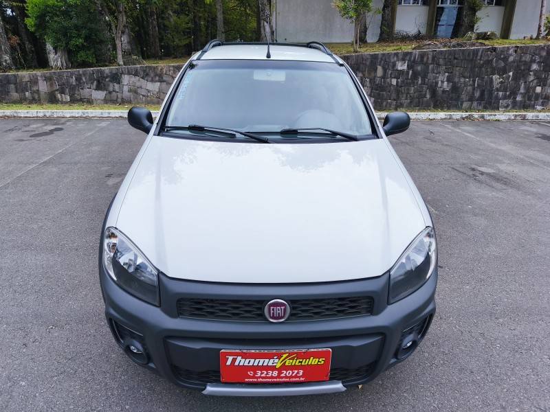 FIAT - STRADA - 2016/2016 - Branca - R$ 64.900,00