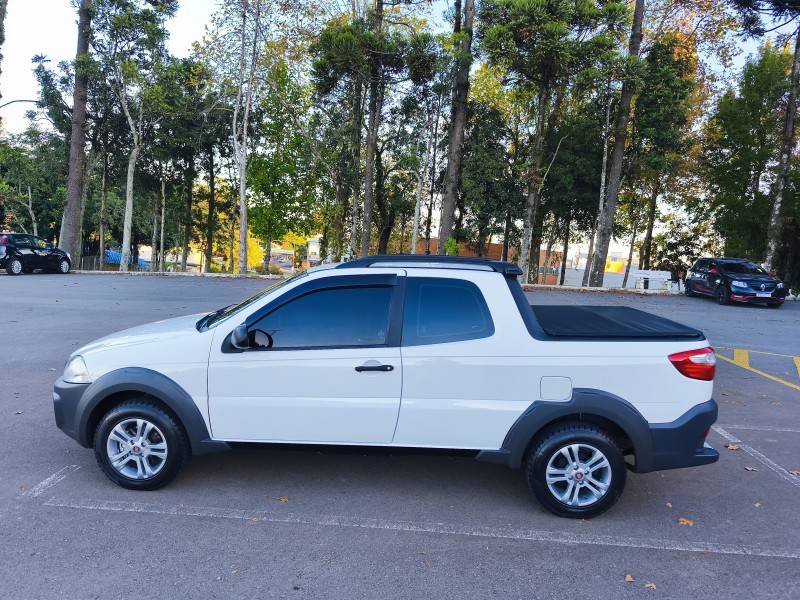 FIAT - STRADA - 2015/2015 - Branca - R$ 62.900,00