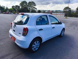 NISSAN - MARCH - 2013/2013 - Branca - R$ 38.900,00