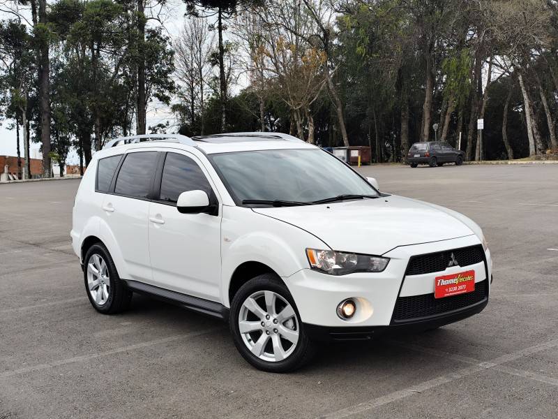 MITSUBISHI - OUTLANDER - 2011/2011 - Branca - R$ 59.900,00