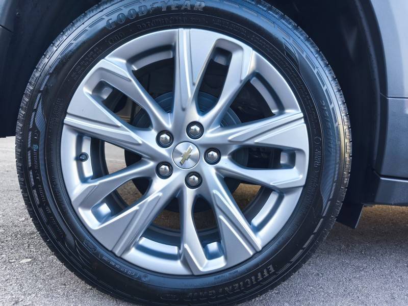 CHEVROLET - TRACKER - 2022/2022 - Branca - R$ 107.900,00