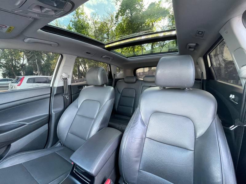 HYUNDAI - TUCSON - 2019/2019 - Branca - R$ 106.900,00