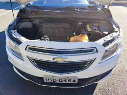 CHEVROLET - PRISMA - 2013/2013 - Branca - R$ 41.900,00