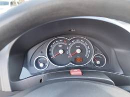 CHEVROLET - PRISMA - 2010/2011 - Vermelha - R$ 29.900,00