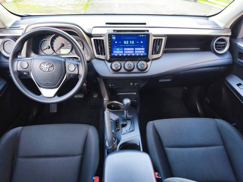 TOYOTA - RAV4 - 2018/2018 - Prata - R$ 119.900,00