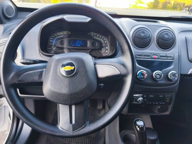 CHEVROLET - MONTANA - 2013/2008 - Branca - R$ 39.900,00