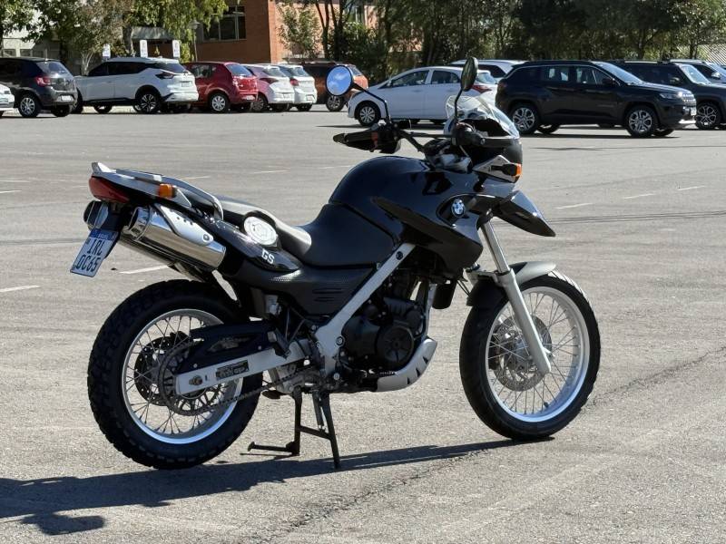 BMW - G 650 - 2011/2011 - Preta - R$ 21.900,00