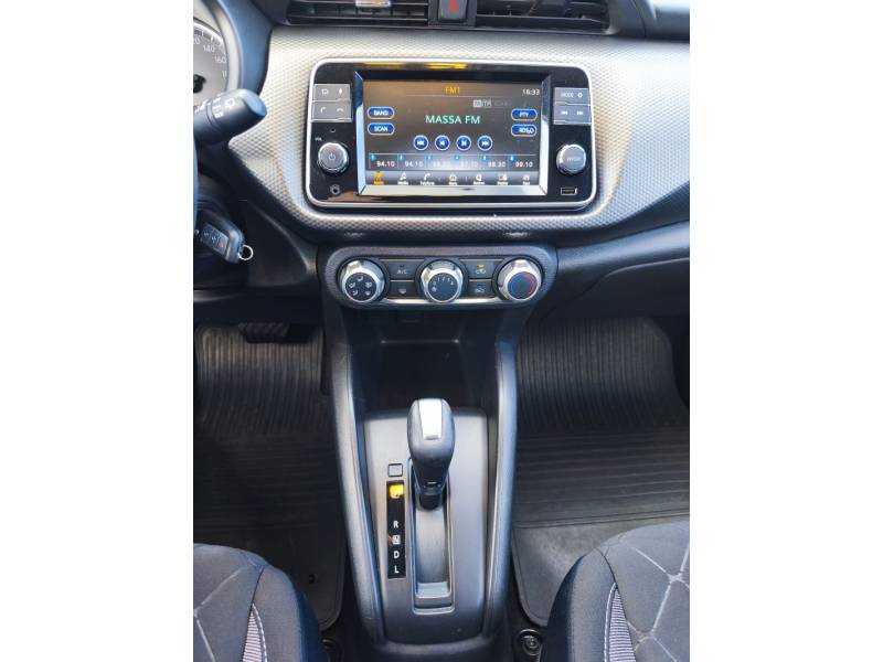 NISSAN - KICKS - 2021/2021 - Branca - R$ 89.900,00