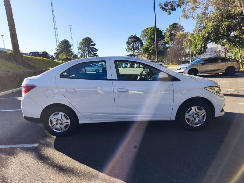 CHEVROLET - PRISMA - 2013/2013 - Branca - R$ 41.900,00