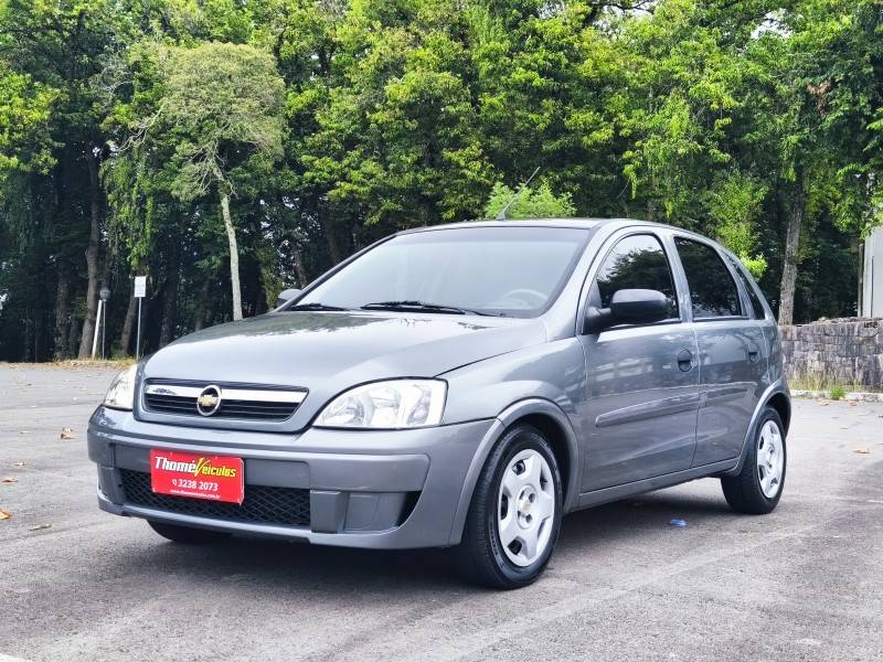 CHEVROLET - CORSA - 2012/2012 - Cinza - R$ 31.900,00