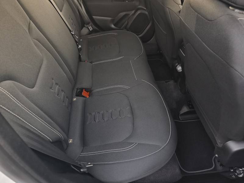 JEEP - RENEGADE - 2023/2023 - Branca - R$ 103.900,00