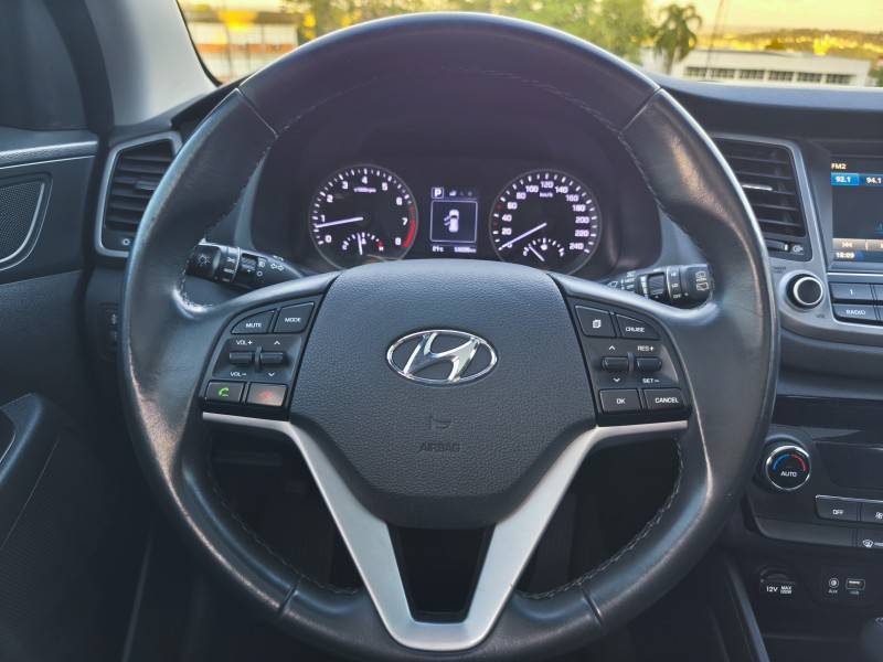 HYUNDAI - TUCSON - 2018/2018 - Branca - R$ 105.900,00