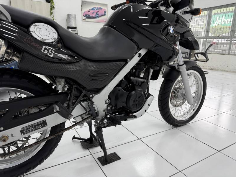 BMW - G 650 - 2011/2011 - Preta - R$ 23.900,00