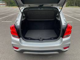 CHEVROLET - TRACKER - 2017/2017 - Prata - R$ 86.900,00