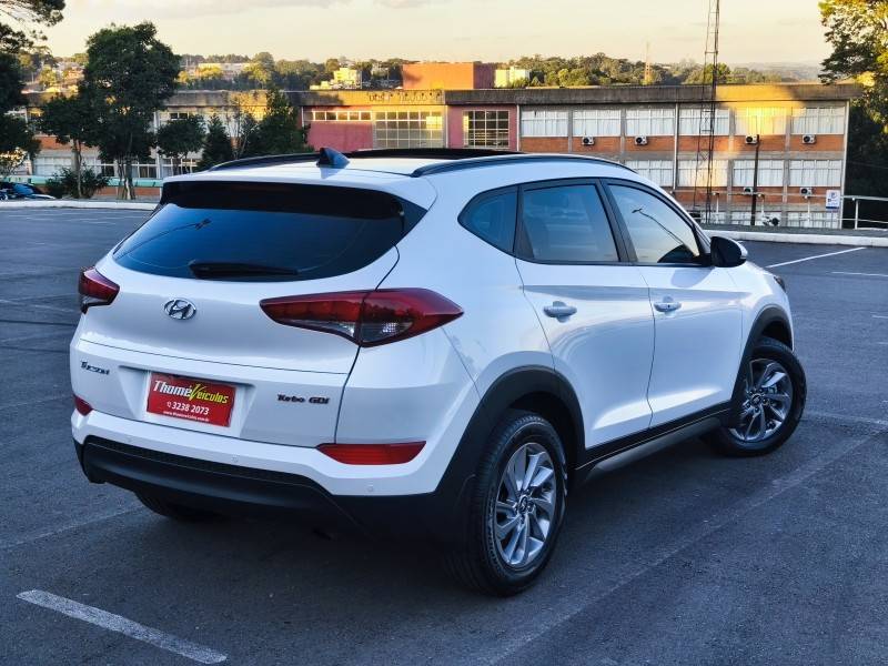 HYUNDAI - TUCSON - 2018/2018 - Branca - R$ 105.900,00