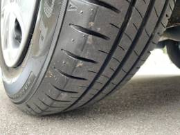 FORD - KA - 2015/2015 - Dourada - R$ 37.900,00