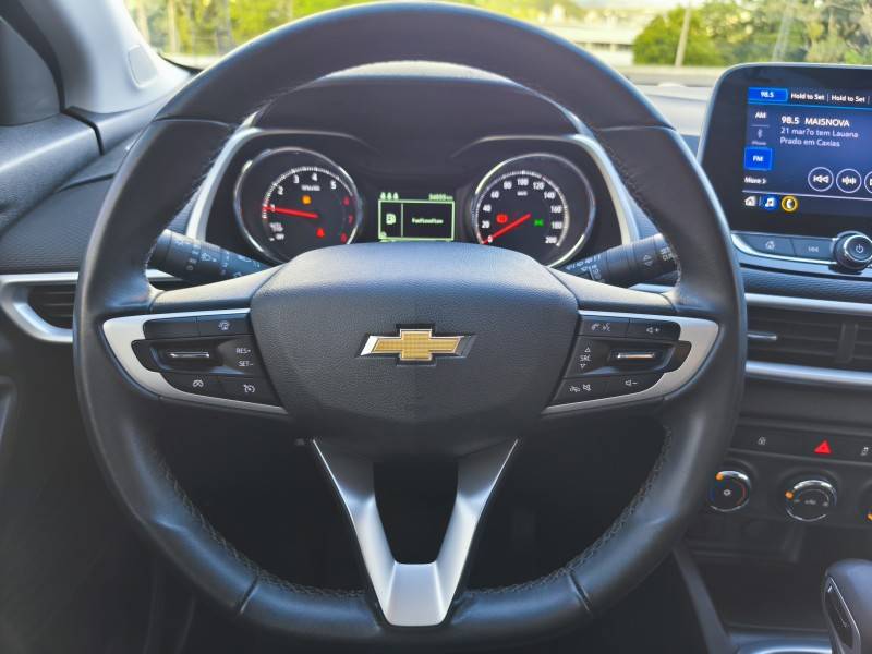 CHEVROLET - TRACKER - 2022/2022 - Branca - R$ 107.900,00