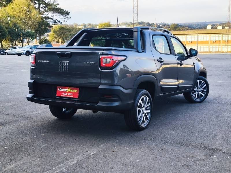 FIAT - STRADA - 2023/2023 - Cinza - R$ 111.900,00