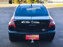 RENAULT - MÉGANE - 2010/2011 - Preta - R$ 31.900,00