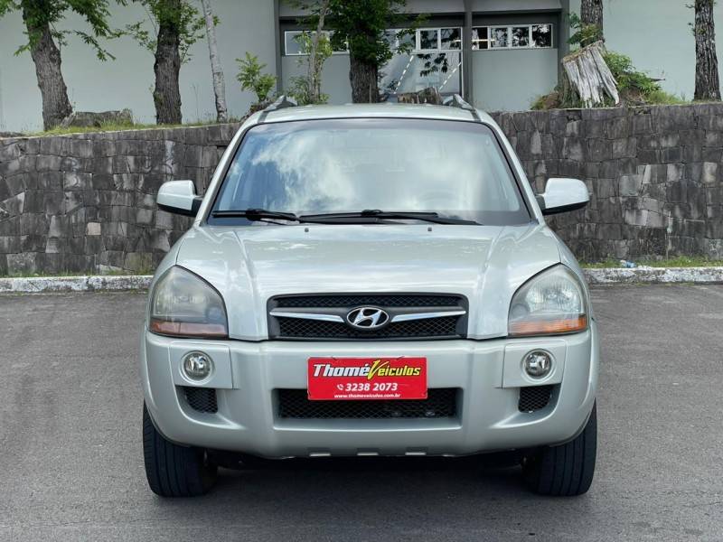 HYUNDAI - TUCSON - 2013/2013 - Dourada - R$ 47.900,00