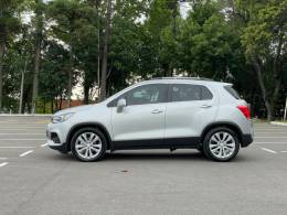 CHEVROLET - TRACKER - 2017/2017 - Prata - R$ 86.900,00